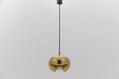 Lámpara de cristal ahumado "Wave" de Koch & Lowy para Peill & Putzler, años 60