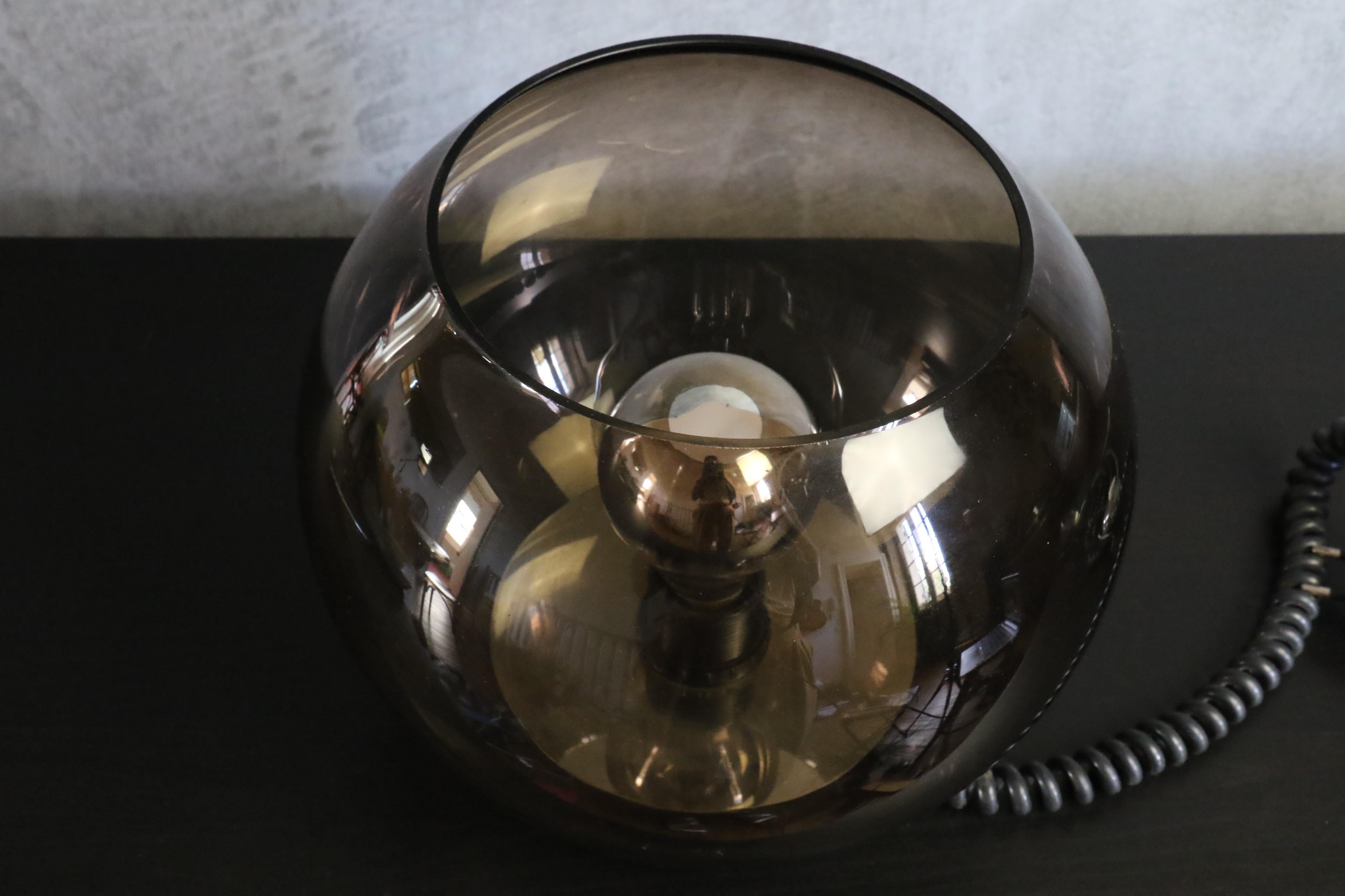Smoked Glass Table Lamp, Desk Lamp, 1970s - Era Guzzini Reggiani  1