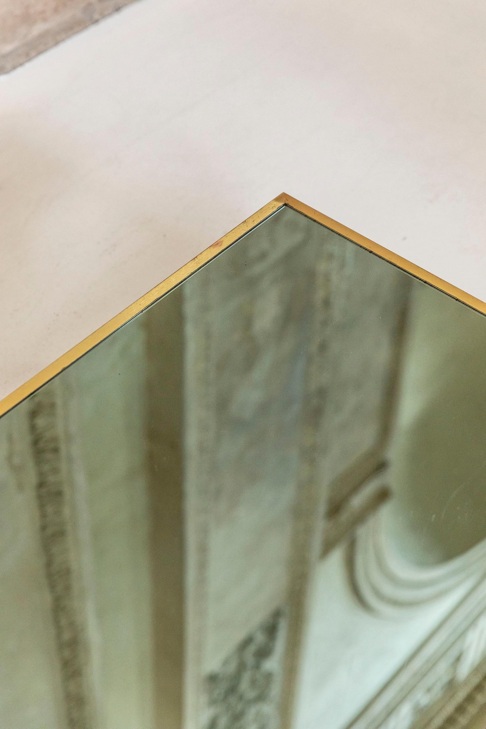Fin du 20e siècle Table basse en miroir fumé attribuée à Frigerio en vente