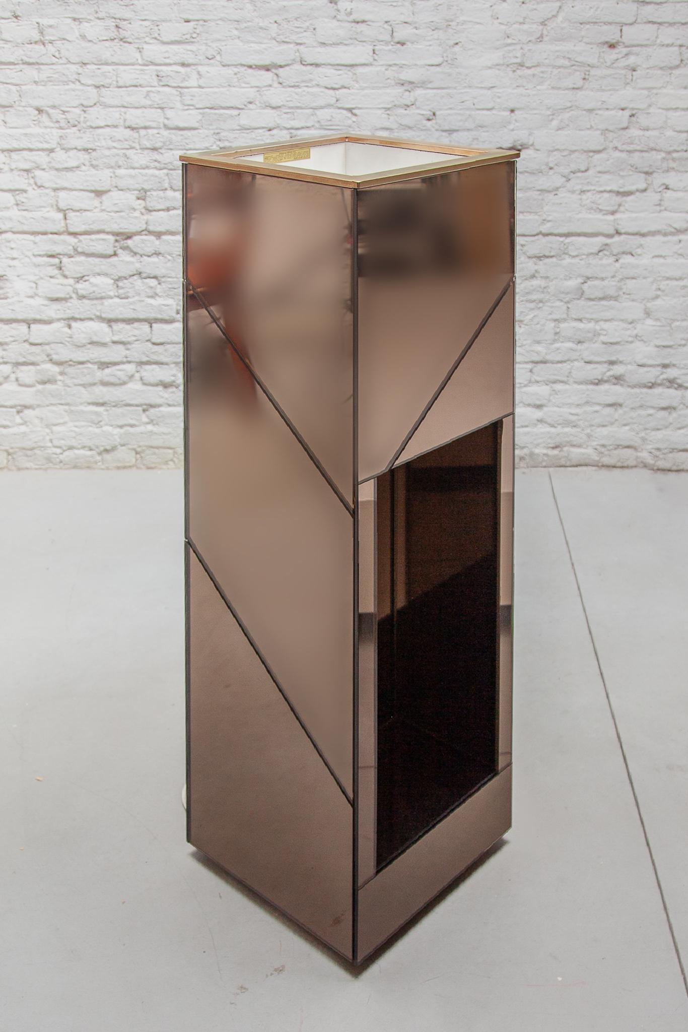 Hollywood Regency Smoked Mirrored Planter, Floor Lamp 1970s designed by Belgo chrome For Sale