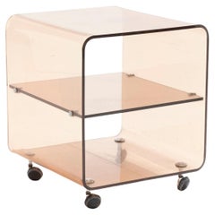 Table d'appoint roulante en plexiglas fumé, Michel Dumas, 1970