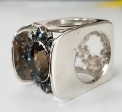 Smokey Quartz Oval 5.78 Carat with Blue Topaz Silver Gresha