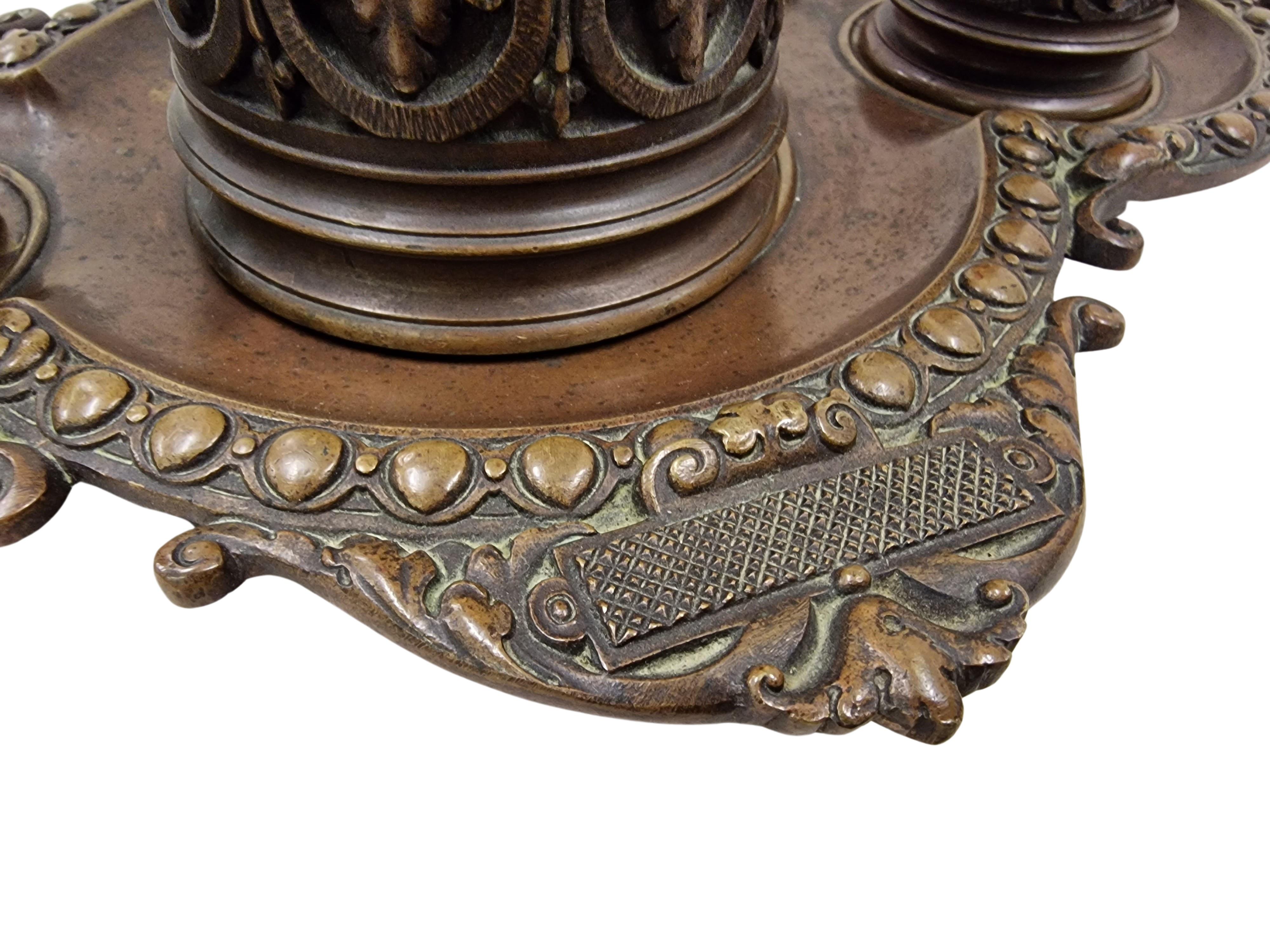 Européen Ensemble de fumeurs 4 pièces, tabac cigare, bronze massif estampillé, Historisme 1880 Europe en vente