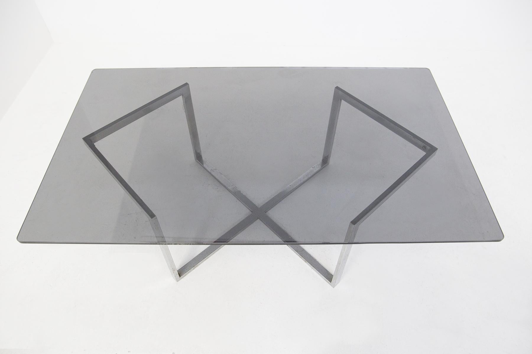 Late 20th Century Smoking Table in Glass and Steel by Vittorio Introini from Vip's Residence For Sale