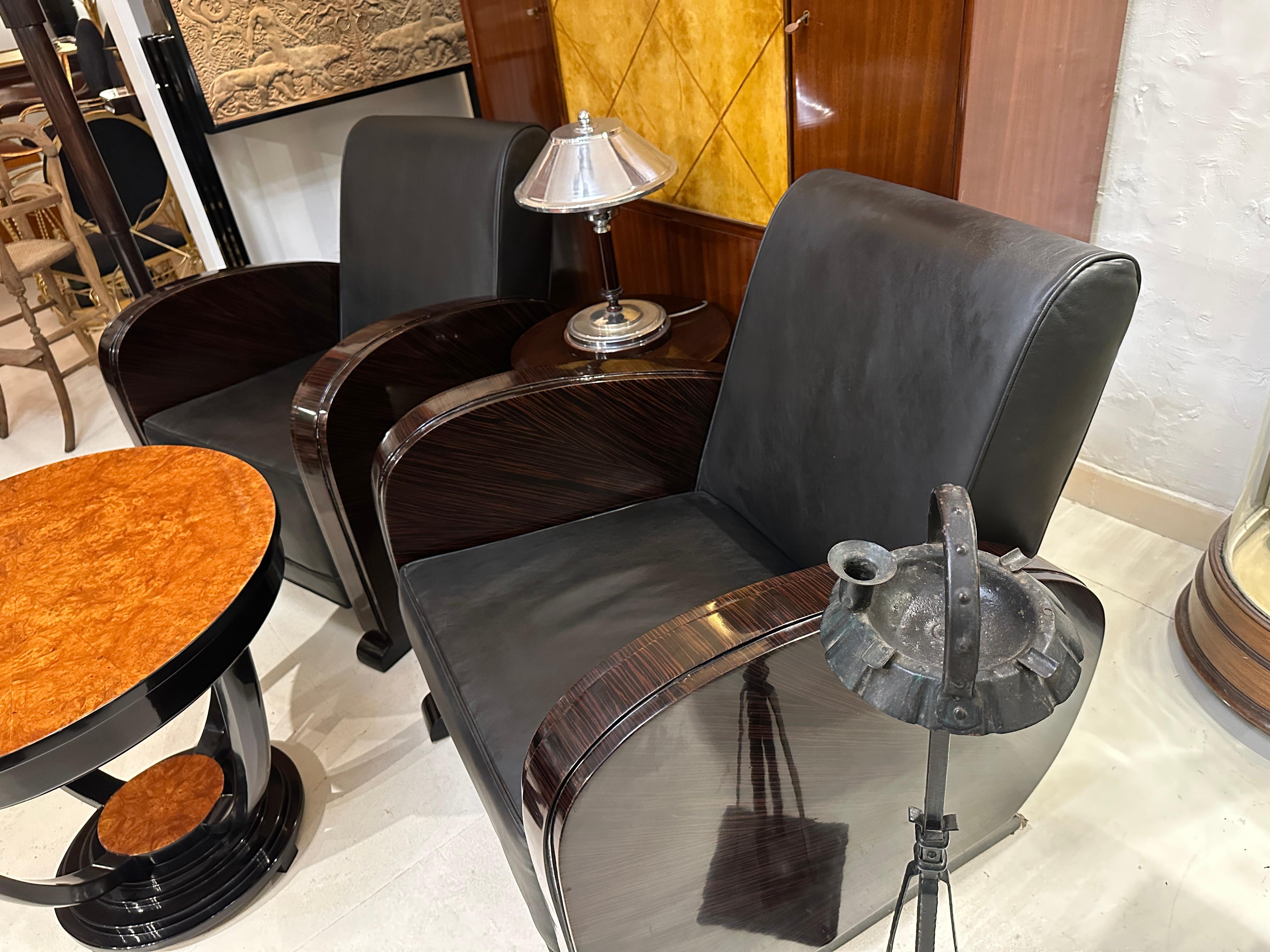 Mesa de Fumar - Estilo: Secesión Vienesa, Año: 1900,  Material: Hierro en venta 2