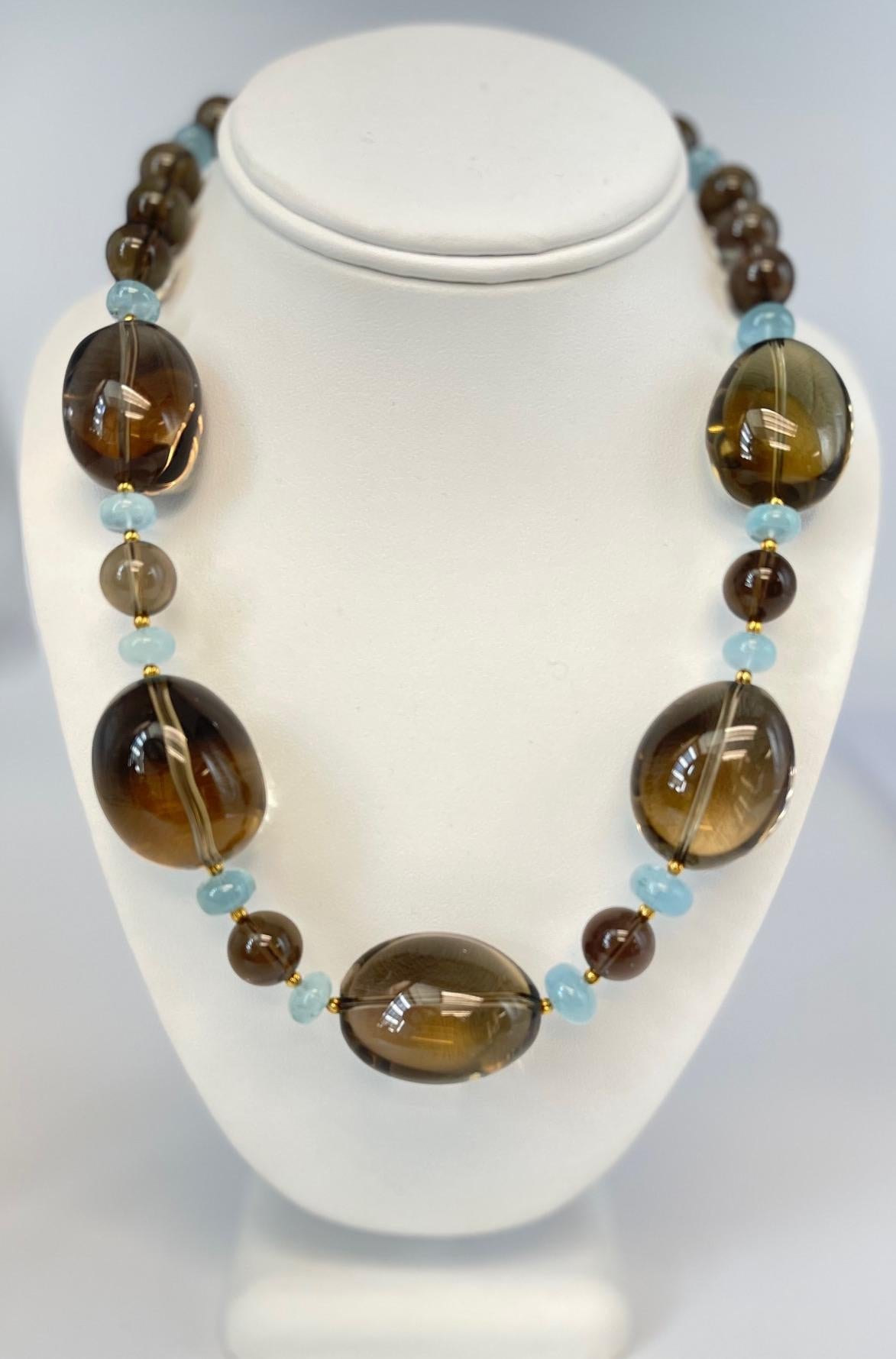 Smoky Quartz, Aquamarine and 18k Yellow Gold Beaded Necklace, 20 Inches In New Condition For Sale In Los Angeles, CA