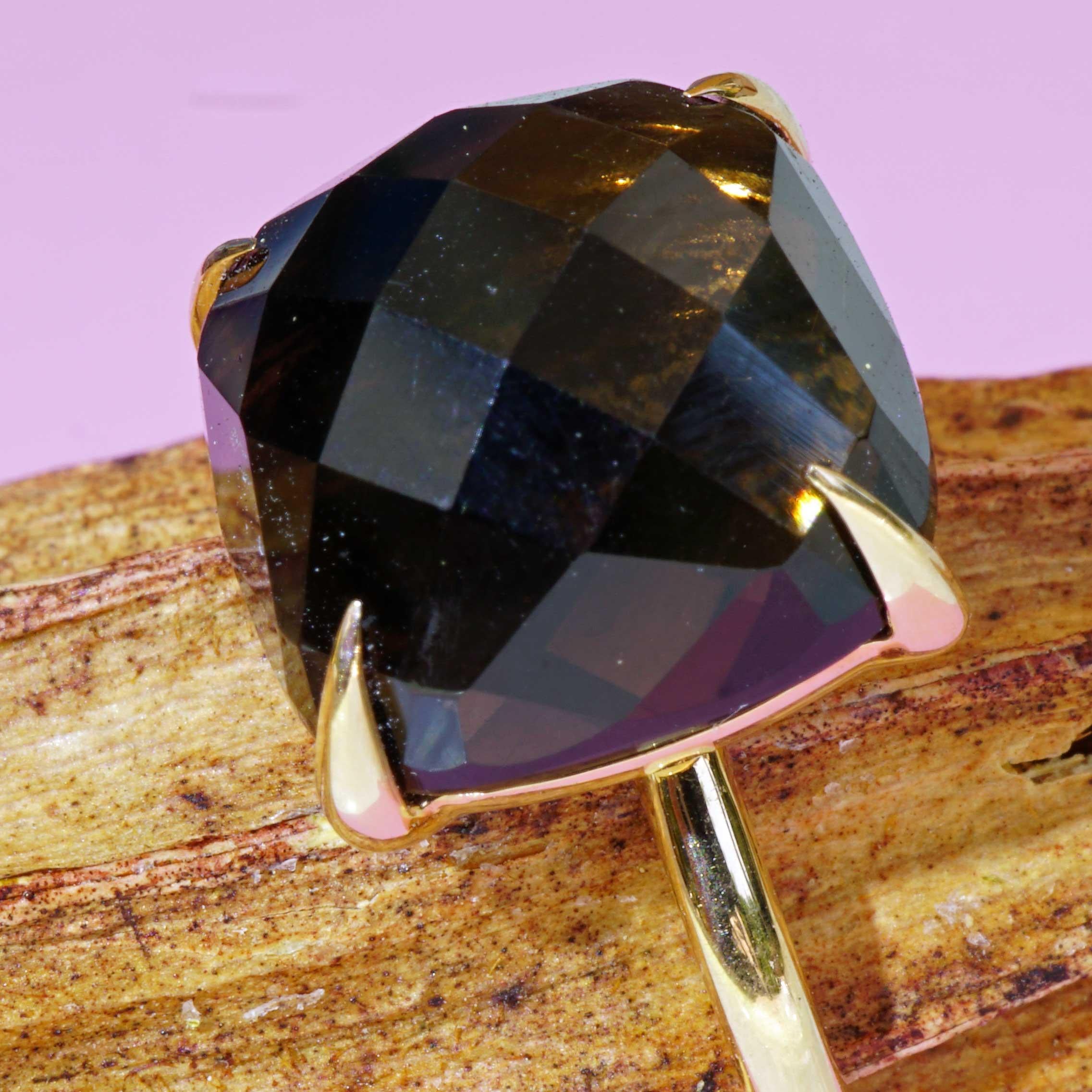da uomo o donna Anello Briolette di Quarzo Fumè 12x12 mm 7 ct made in Italy perfetto Anello Combinazione in vendita