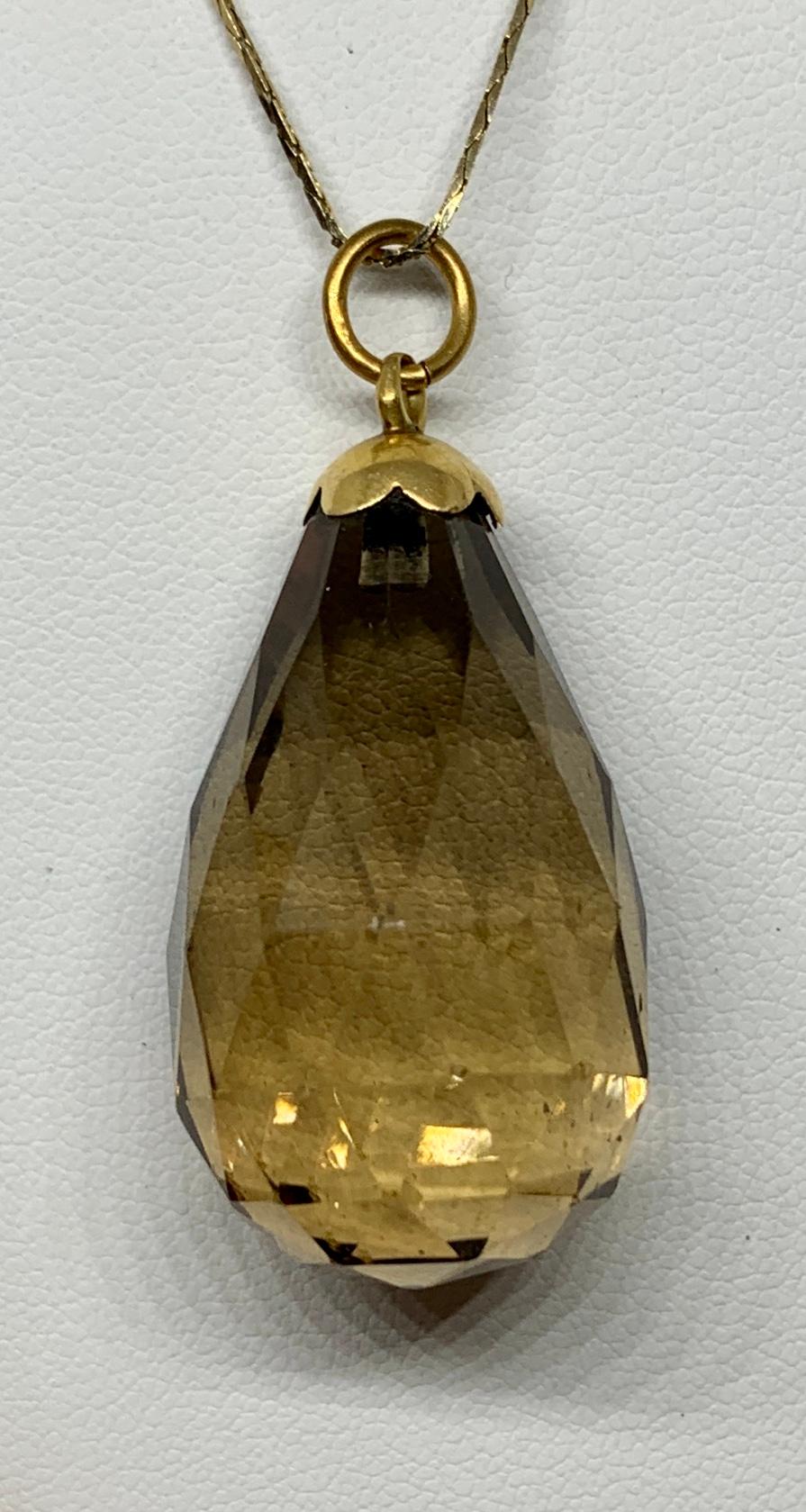Smoky Quartz Pendant Necklace 14 Karat Yellow Gold Antique Faceted Briolette In Good Condition In New York, NY