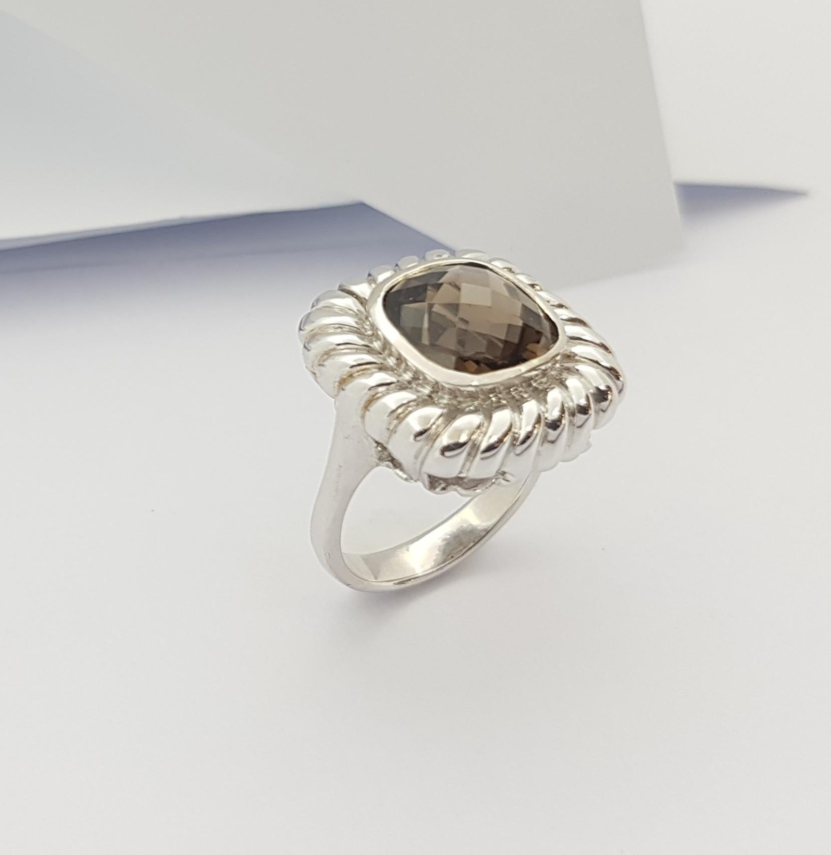 Smoky Quartz Ring set in Silver Settings For Sale 4