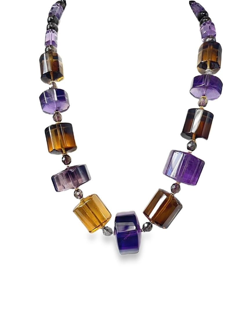 da uomo o donna Collana con perline di Topazio fumé e Ametista con accenti in oro giallo 18k, 20 pollici in vendita