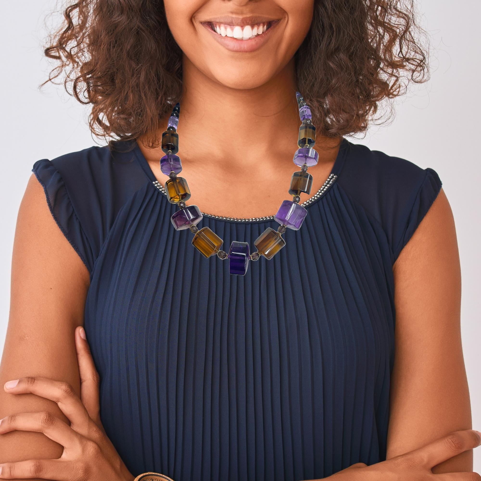 Collana con perline di Topazio fumé e Ametista con accenti in oro giallo 18k, 20 pollici in vendita 2