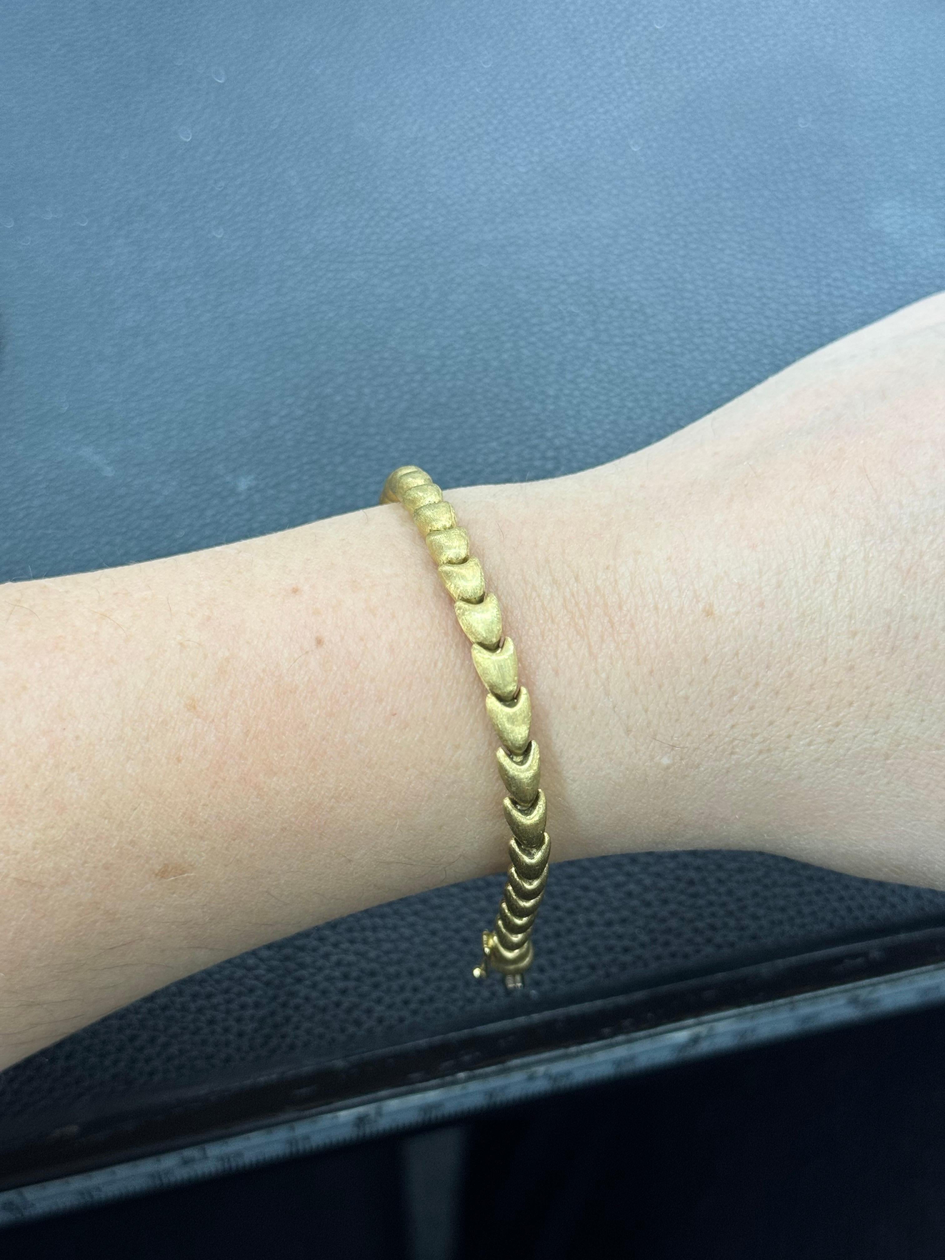 Collier à maillons lisse en or jaune 18 carats 29 grammes 5 mm de large 17,5 pouces en vente 7
