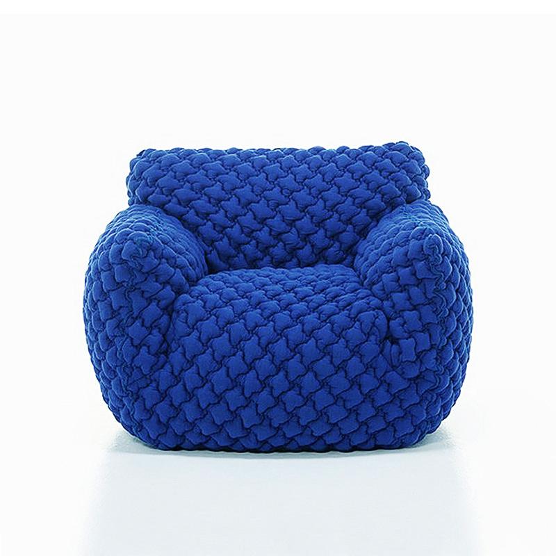 Smooth Blue Armchair Lounge In New Condition For Sale In Paris, FR