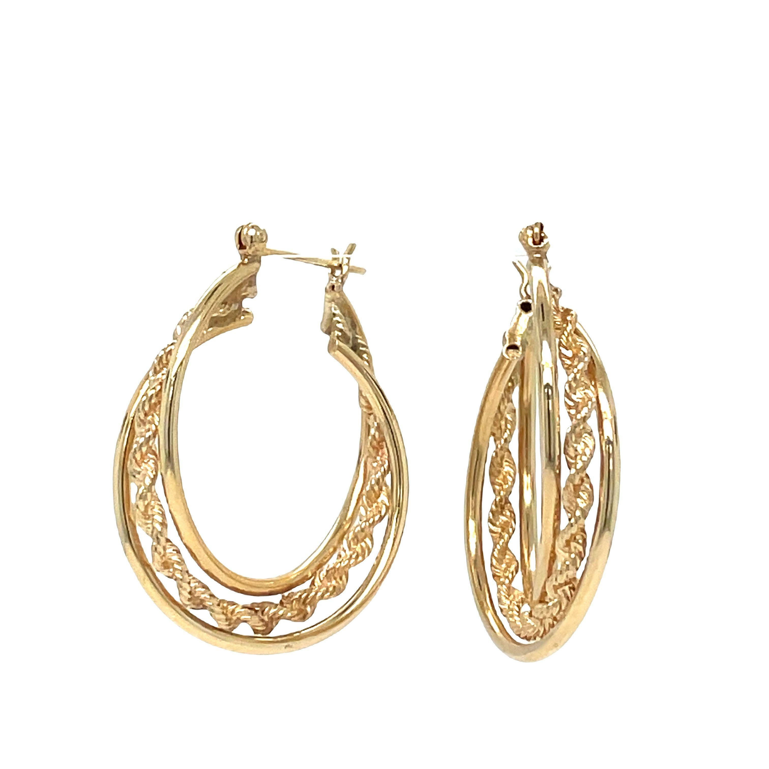 Smooth & Rope Twist 14k Yellow Gold Triple Hoop Earrings In Excellent Condition For Sale In beverly hills, CA