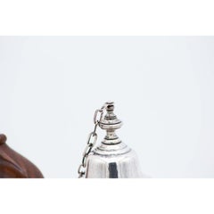 Smooth silver coffee maker with chestnut wood handle