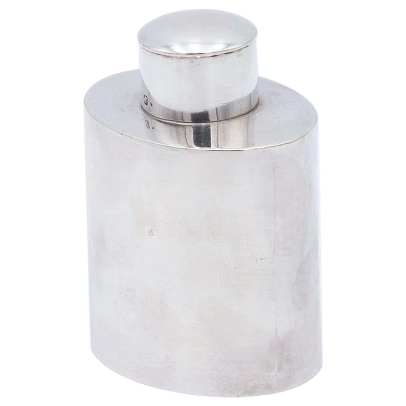 Smooth silver elliptical talcum powder bottle en venta