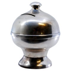 Smooth silver piggy bank with filled bottom and knob on top