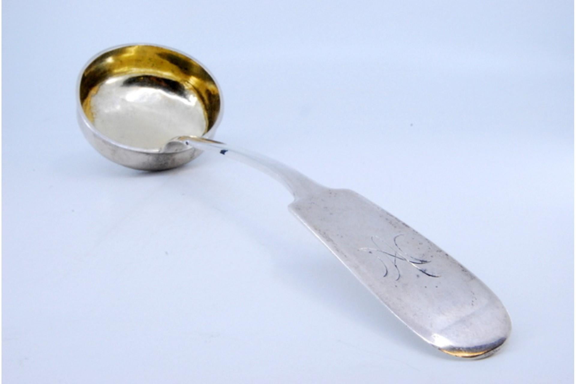 European Smooth silver soup ladle in Russian style with extended handle For Sale