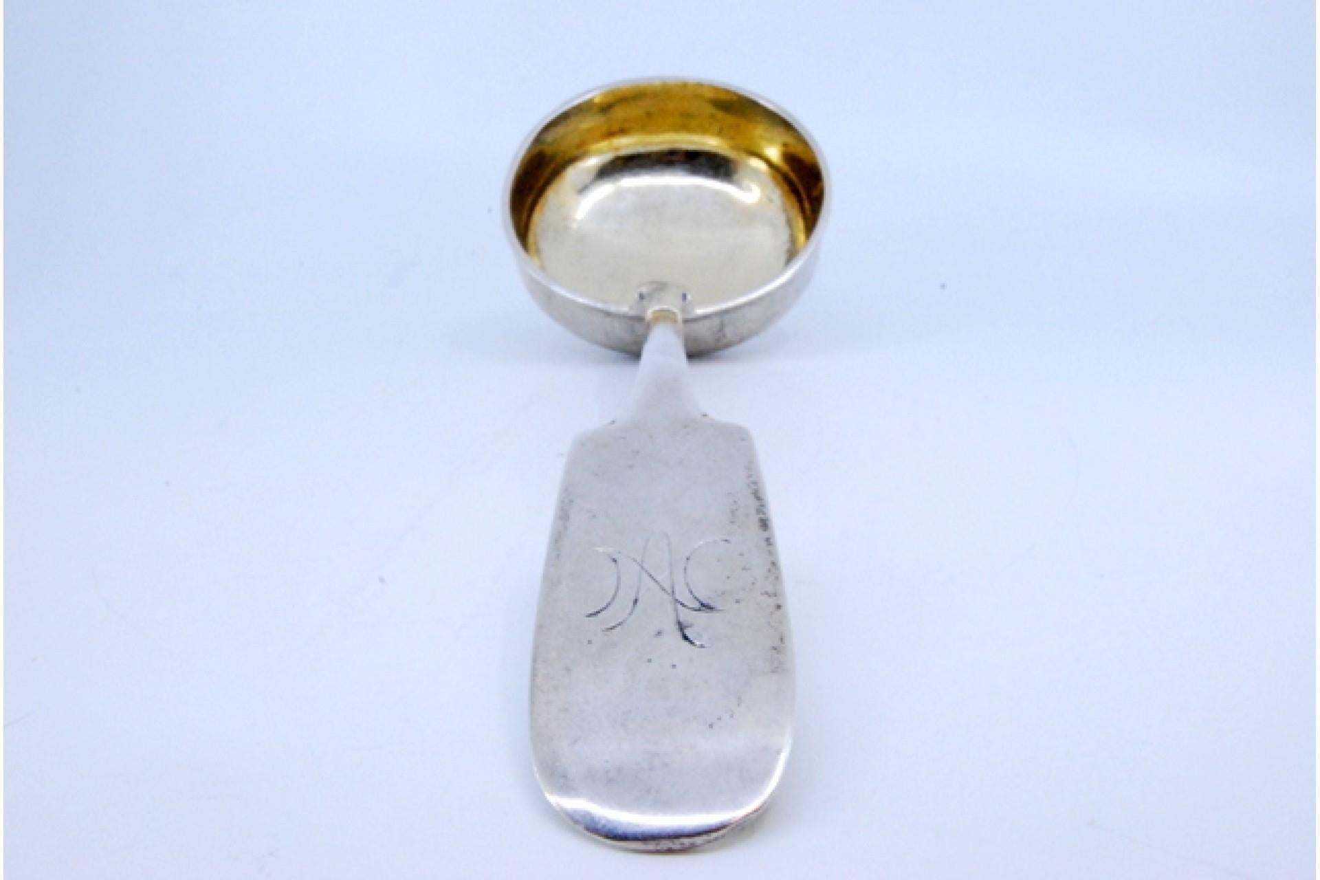 19th Century Smooth silver soup ladle in Russian style with extended handle For Sale