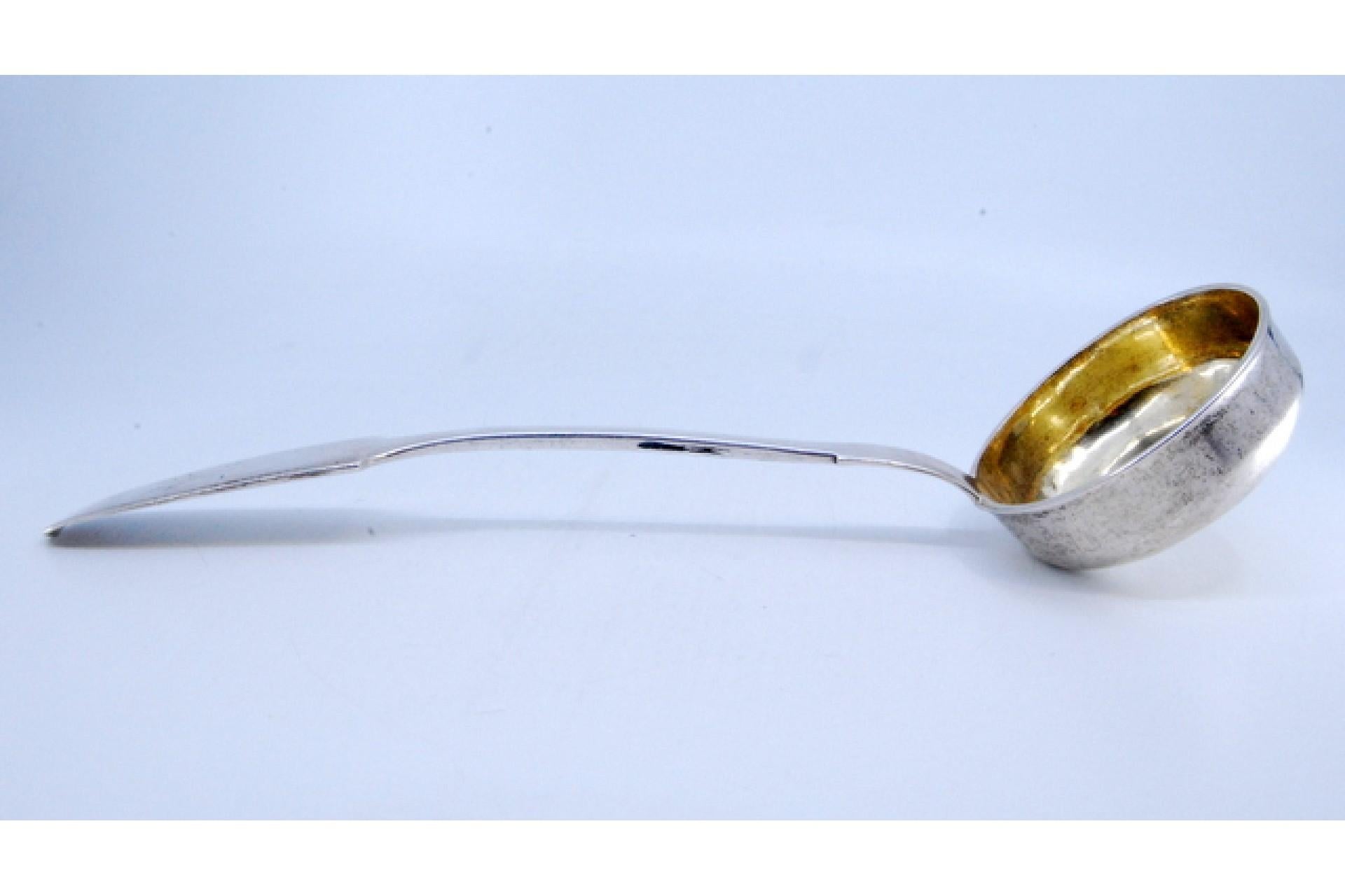 Smooth silver soup ladle in Russian style with extended handle For Sale 3