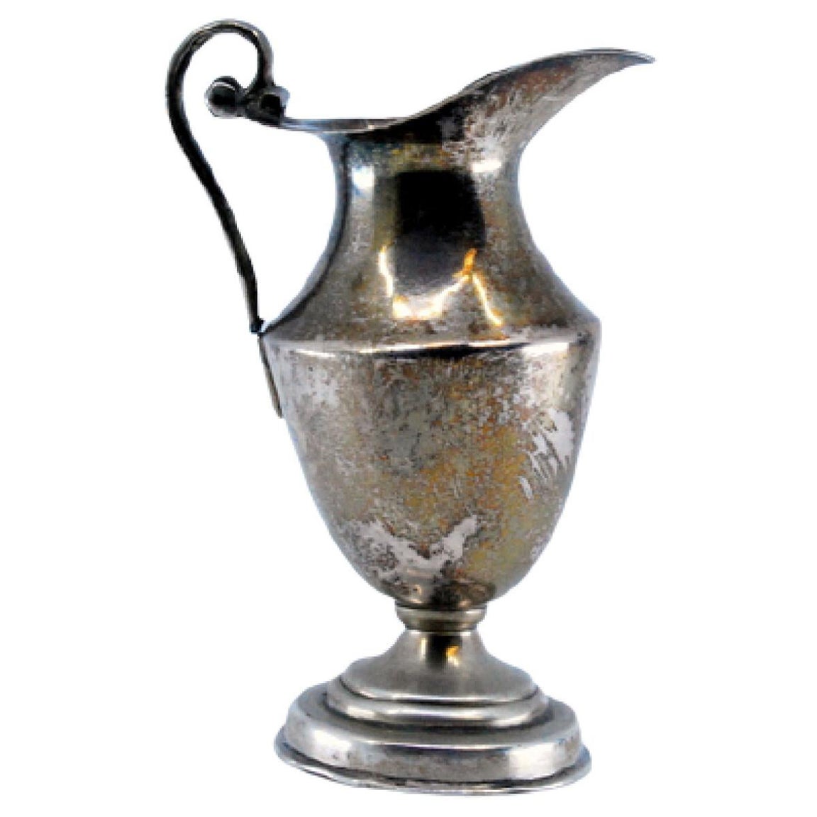 Smooth silver wine jug set on a beaded base For Sale