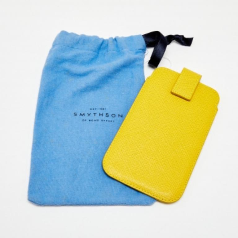 Donna Cover per telefono in pelle gialla Smythson in vendita