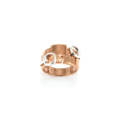 Snaffle Bit Ring in Solid 9 Karat Gold