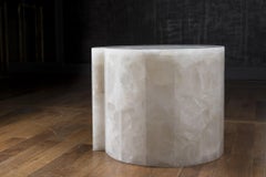 "SNAIL" pedestal in rock crystal by Studio Glustin