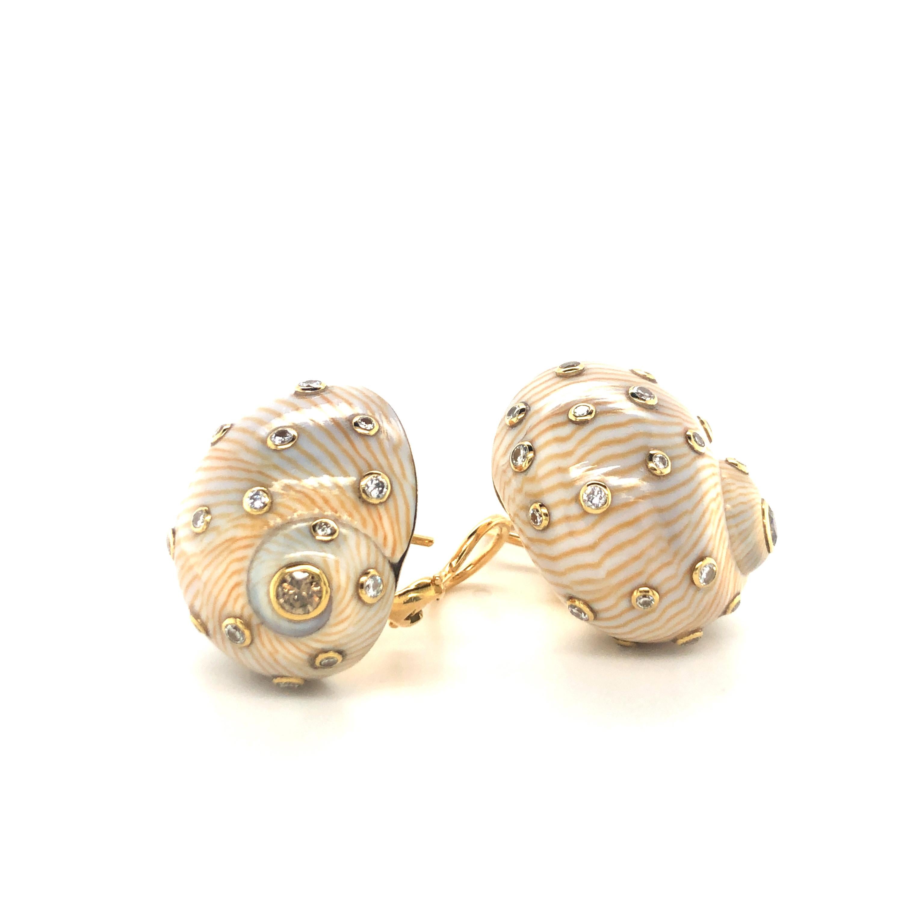Brilliant Cut Snail Shell Earrings with Diamonds in Yellow Gold 18 Karat