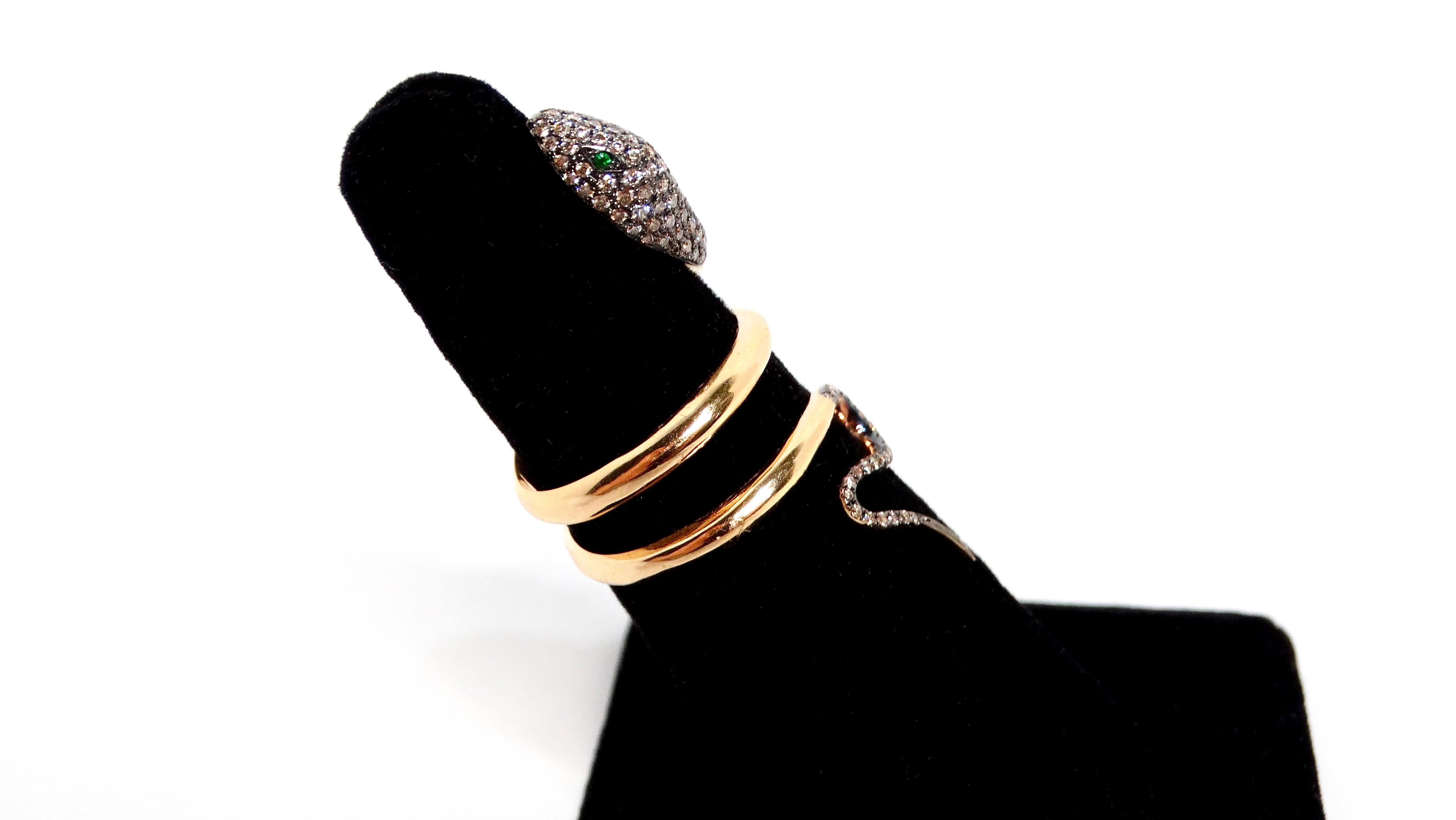 Snake 18k Gold Ring With Emeralds & Diamonds 1