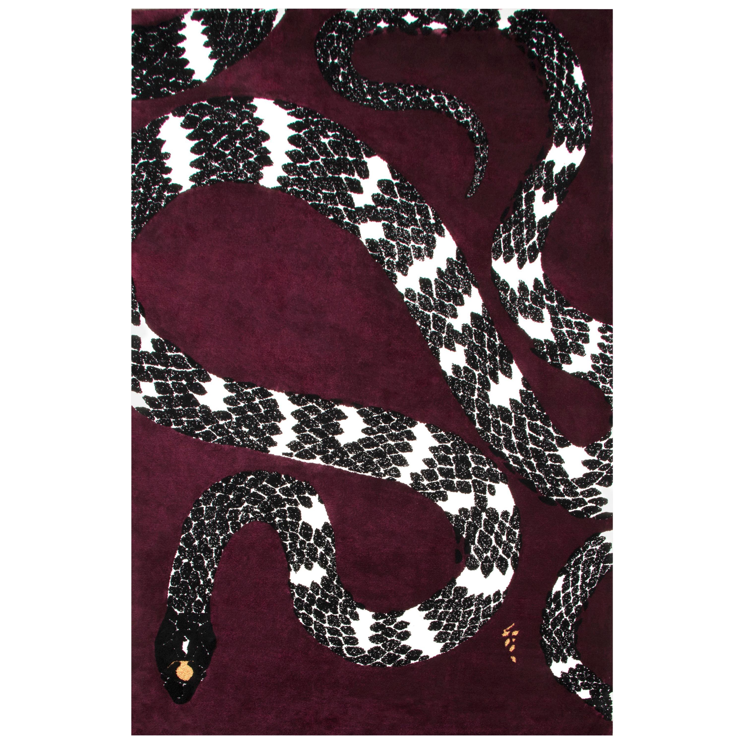 Snake 8 Teppich aus handgetufteter Wolle und botanischer Seide von Rug'Society im Angebot