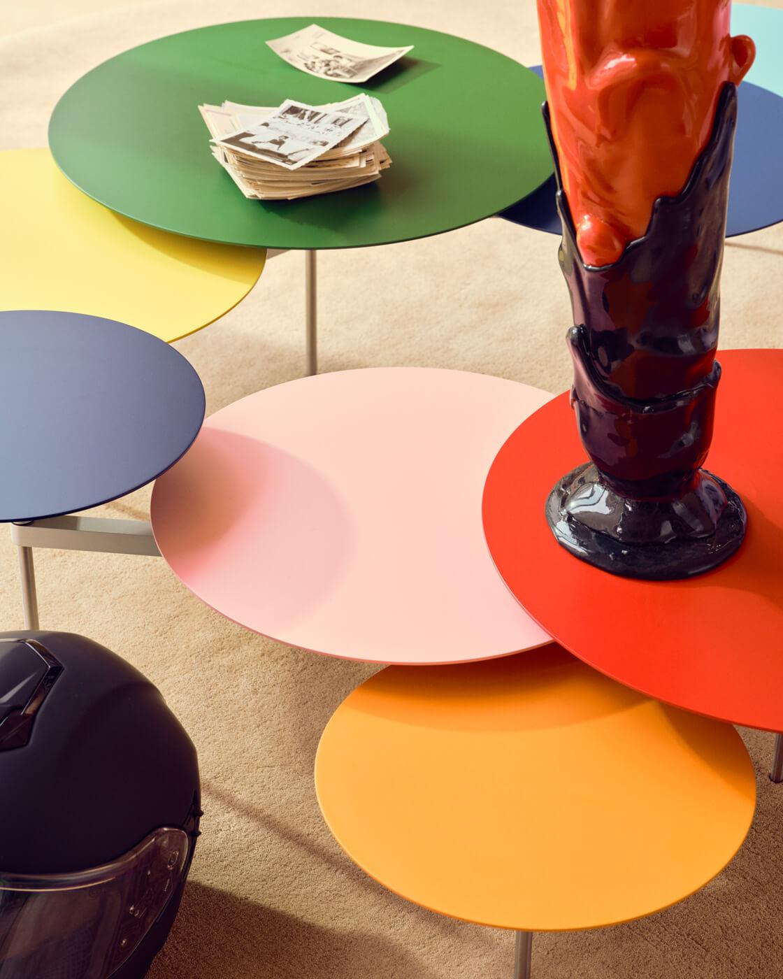 XXIe siècle et contemporain Table basse coulissante serpent 8 modules en aluminium et acier de Carlo Contin en vente