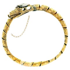 bracelet serpent avec une tête ornée d'un diamant antique en forme de cœur de 3,5 carats