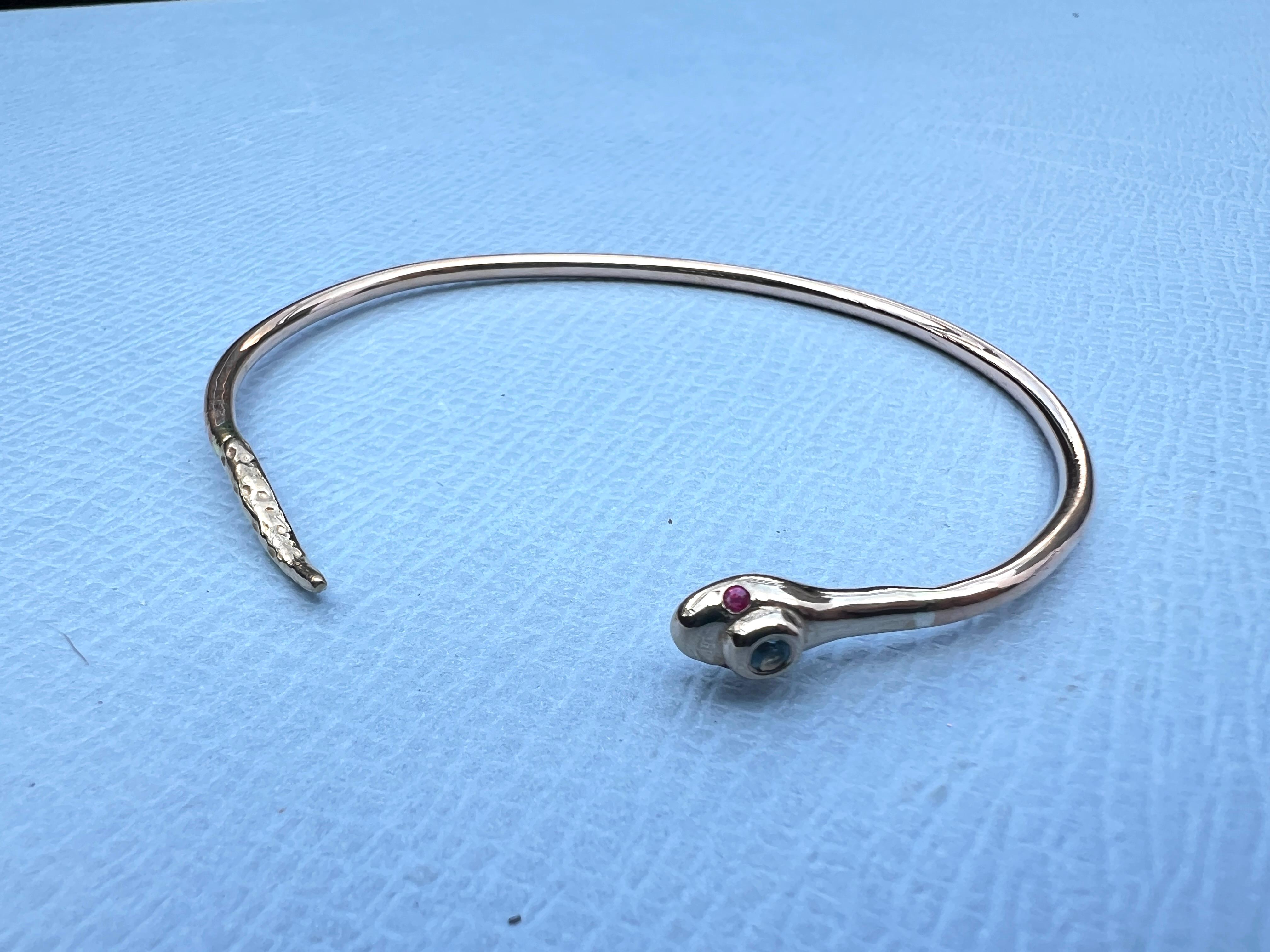 Bracelet jonc serpent aigue-marine rubis  Style victorien en vente 7