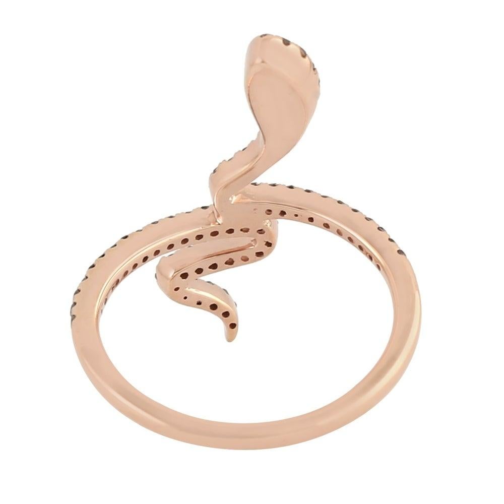 Im Angebot: Schwarzer Schlangenschlangen-Diamantring aus 18 Karat Gold () 3