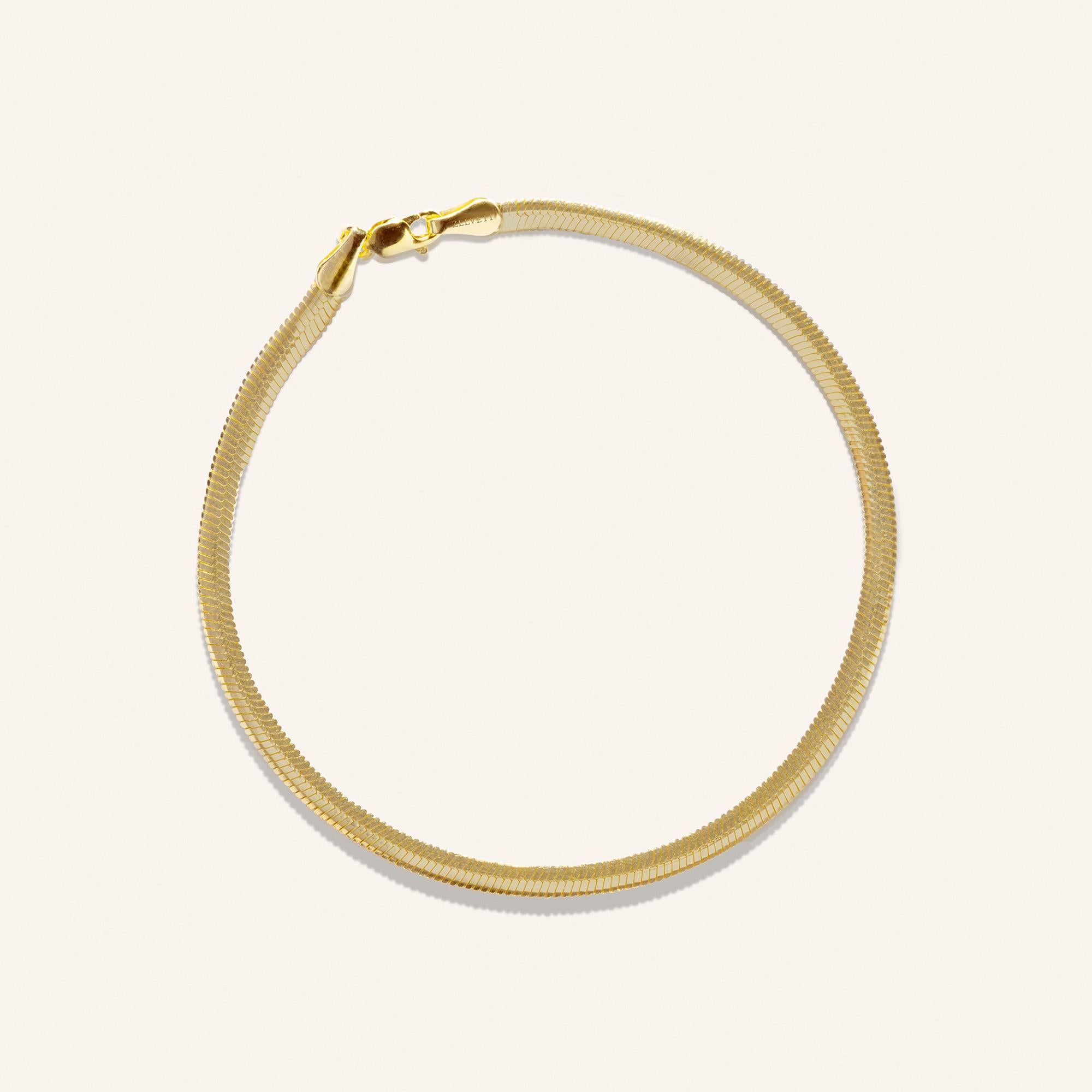 Moderne Bracelet italien minimaliste à maillons en or massif 14 carats, fait à la main en vente