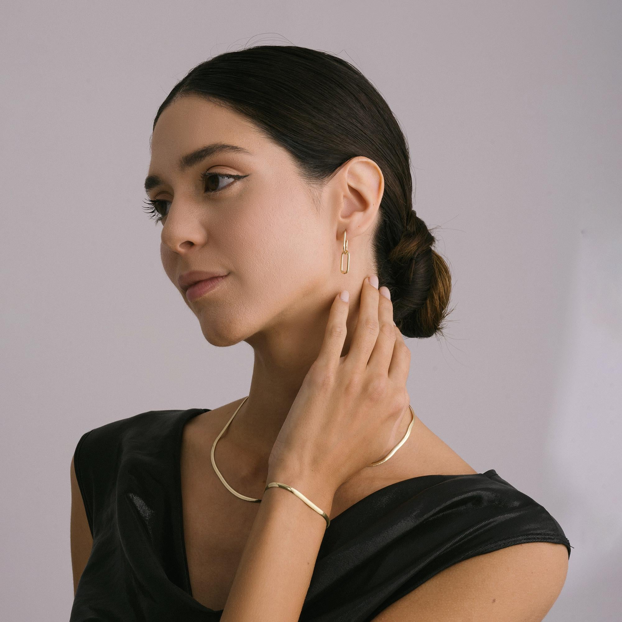 Bracelet italien minimaliste à maillons en or massif 14 carats, fait à la main en vente 2