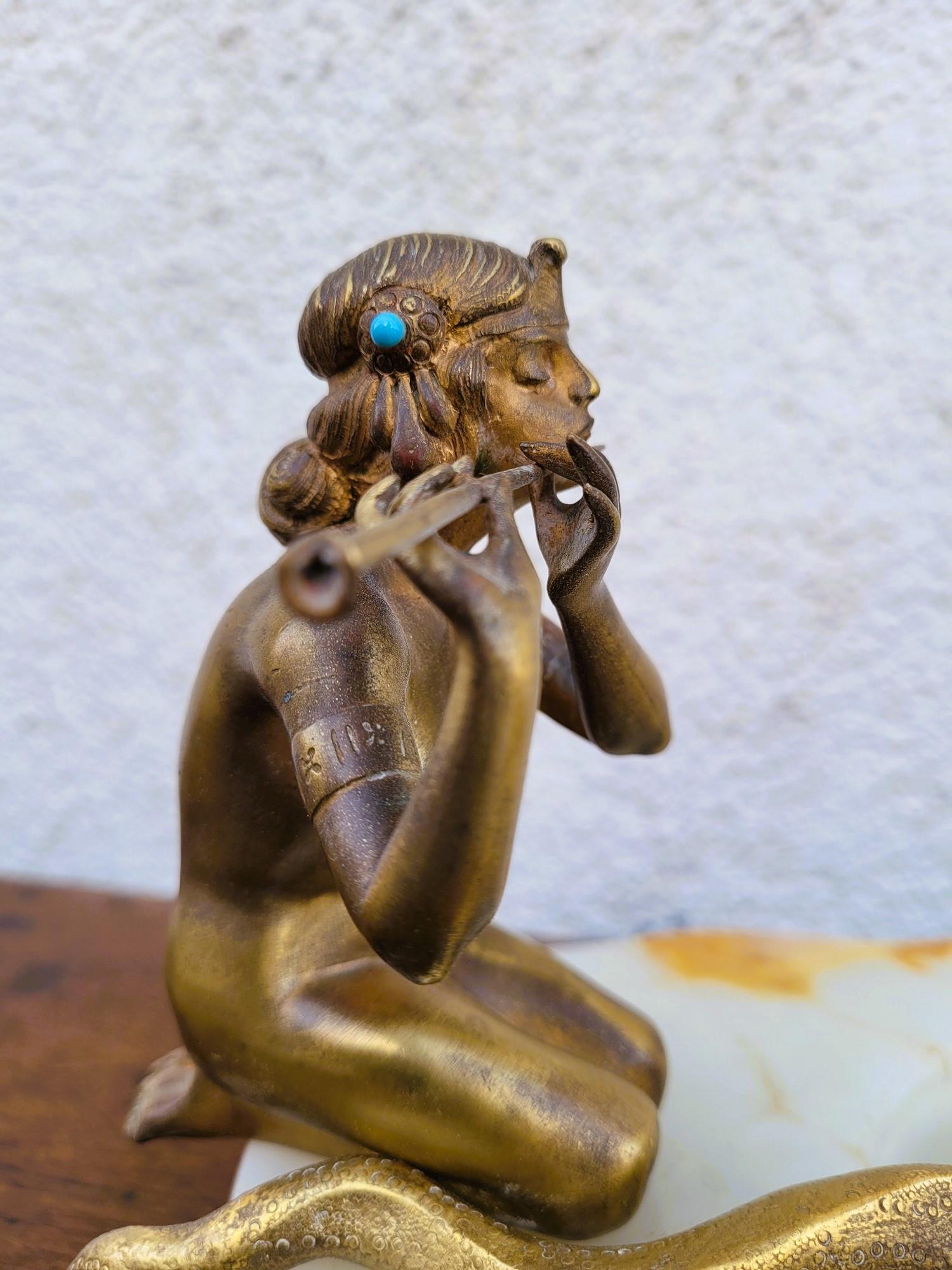 Incantatore di serpenti, nello stile di Preiss, Bronzo, Art Déco, XX secolo in vendita 9