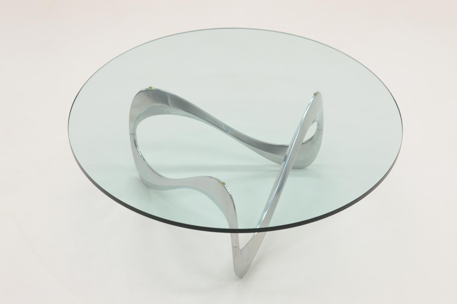Snake coffee table by Knut Hesterberg for Ronald Schmitt, 1960s Germany.  In Good Condition For Sale In Landgraaf, NL