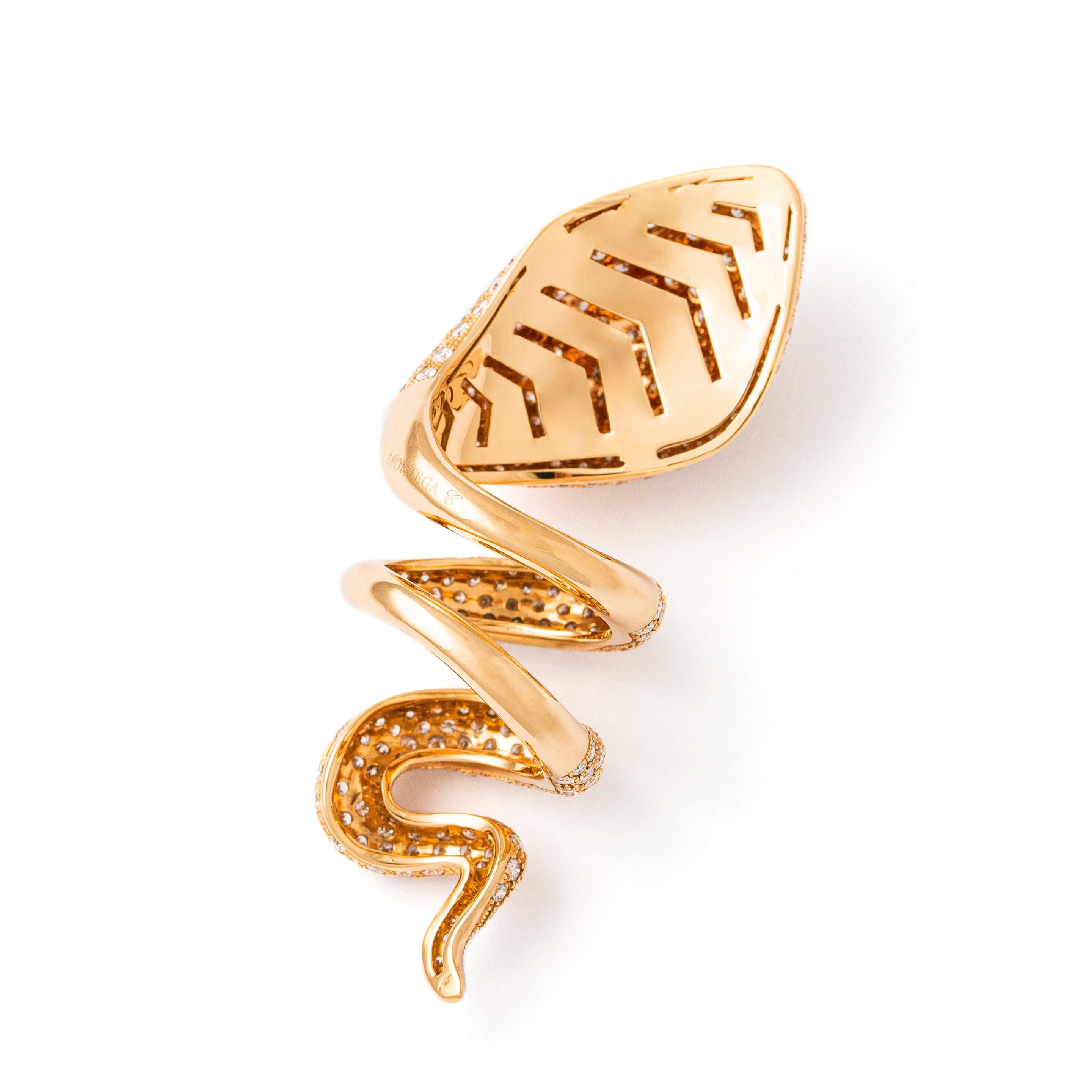 Snake Diamond Pink Gold 18k Ring In New Condition For Sale In Geneva, CH