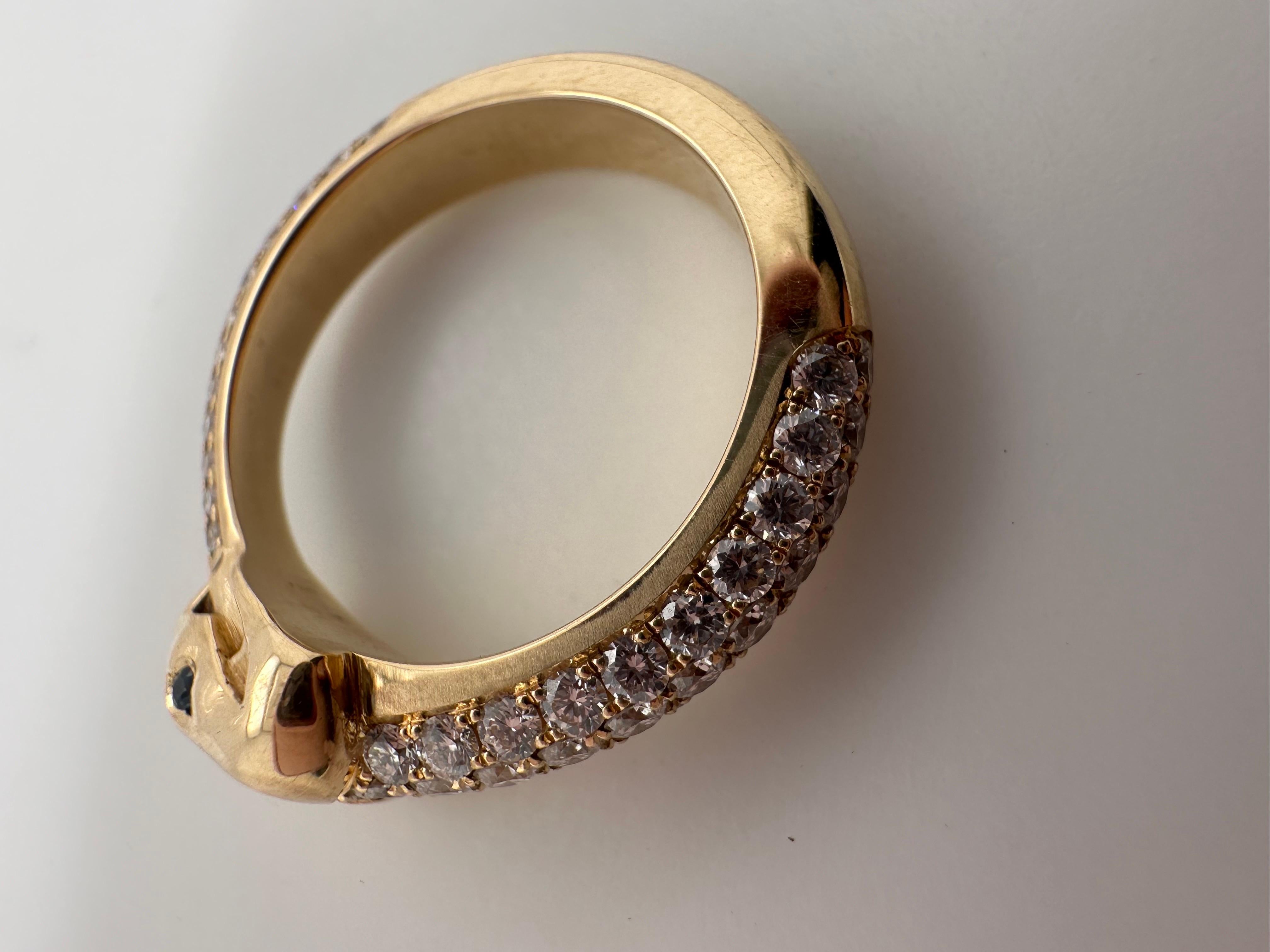 Brilliant Cut Snake diamond ring 18kt Pave set diamond ring For Sale