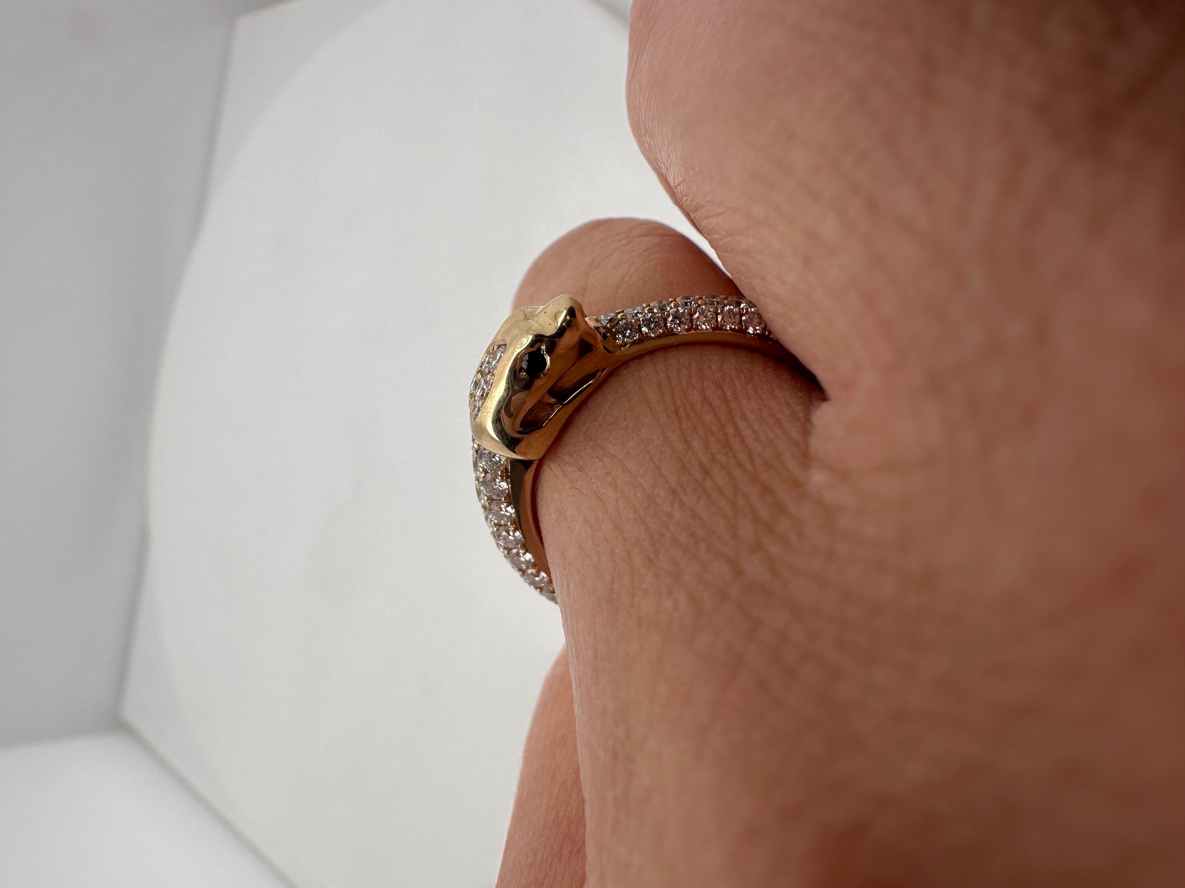 Snake diamond ring 18kt Pave set diamond ring  In New Condition For Sale In Boca Raton, FL