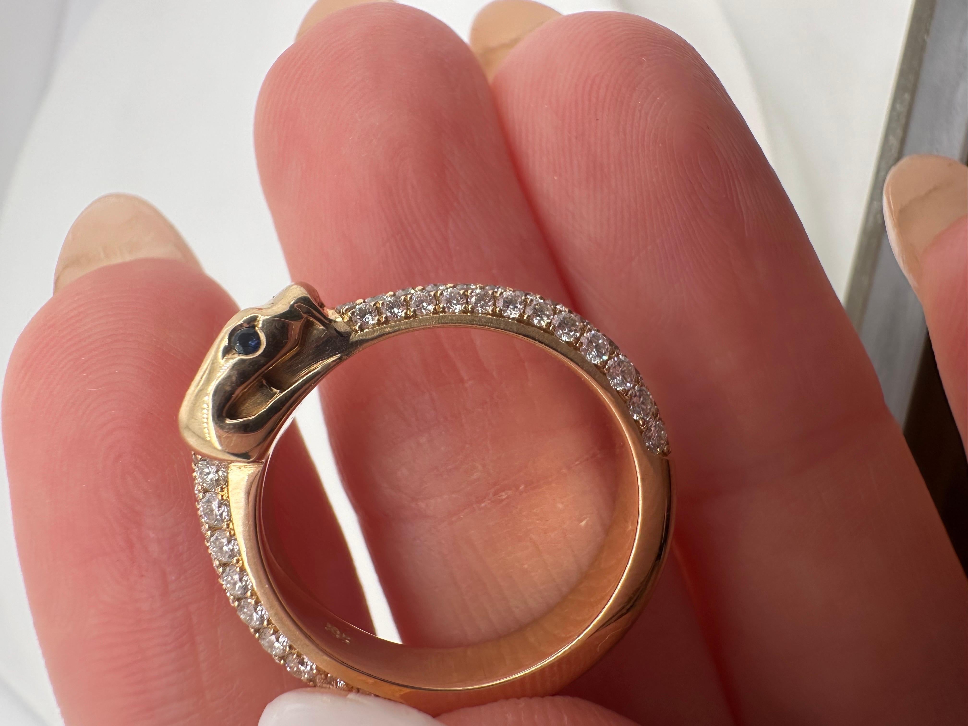 Snake diamond ring 18kt Pave set diamond ring For Sale 2