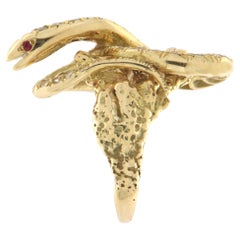 Anello cocktail con diamanti Snake e rubini in oro giallo 14 carati