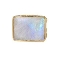 Snake Fob in 14 Karat Yellow Gold