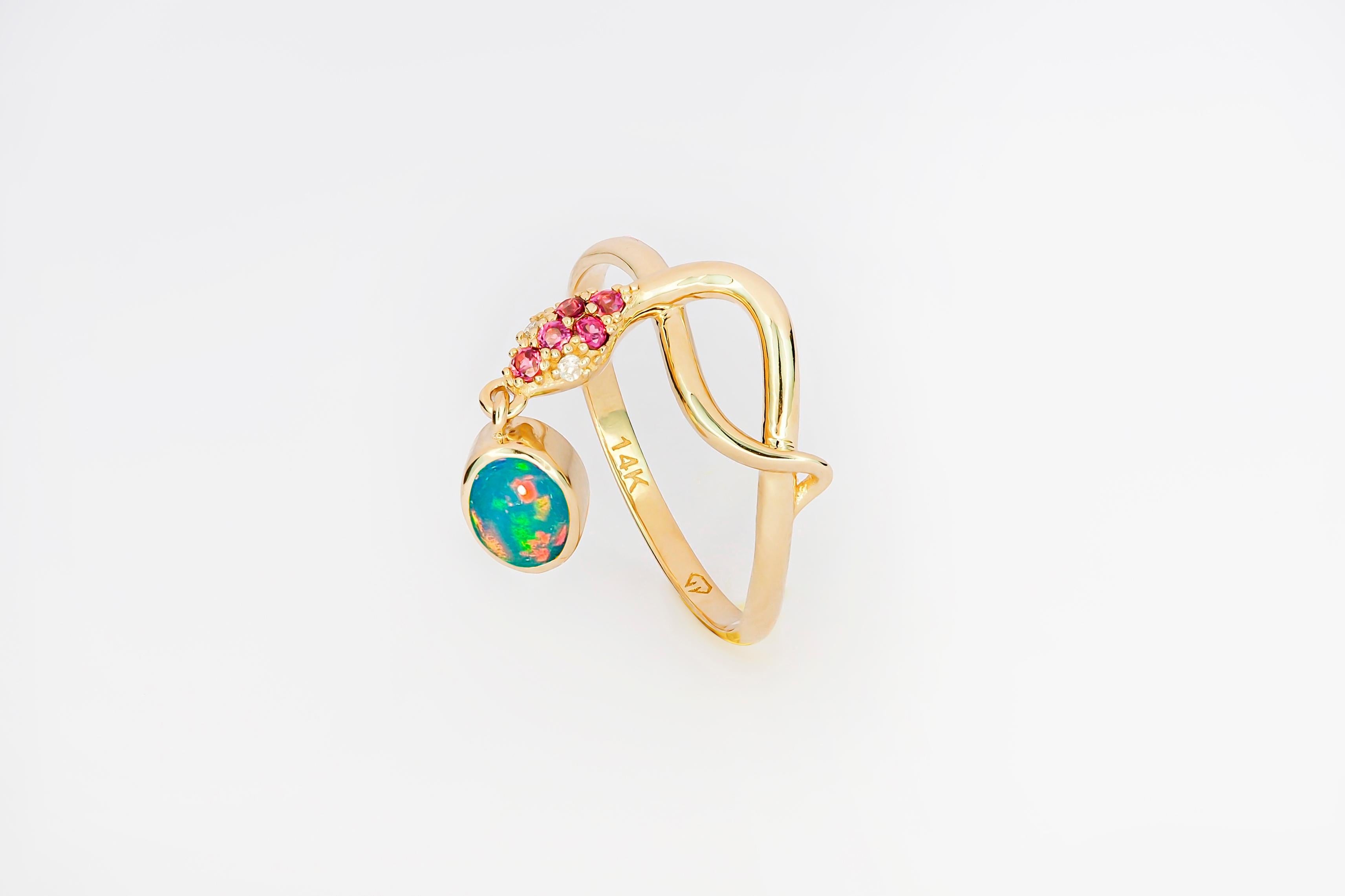 Women's Snake gold ring with Opal.  For Sale