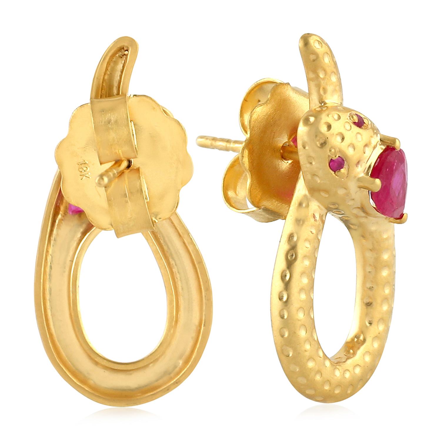 Contemporary Snake Knot 18 Karat Gold Ruby Stud Earrings For Sale