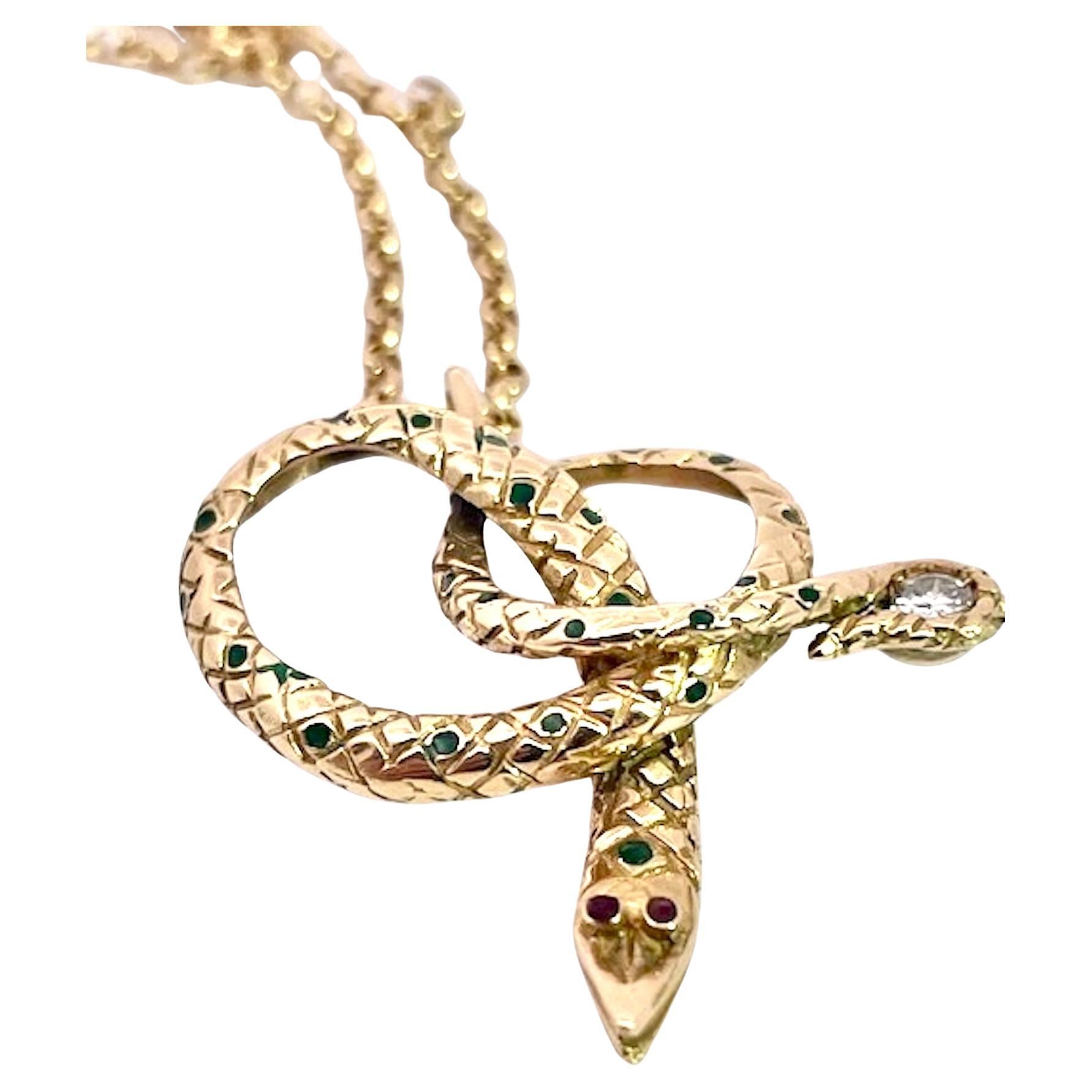 Ciondolo a forma di serpente con catena in oro 18 carati in vendita