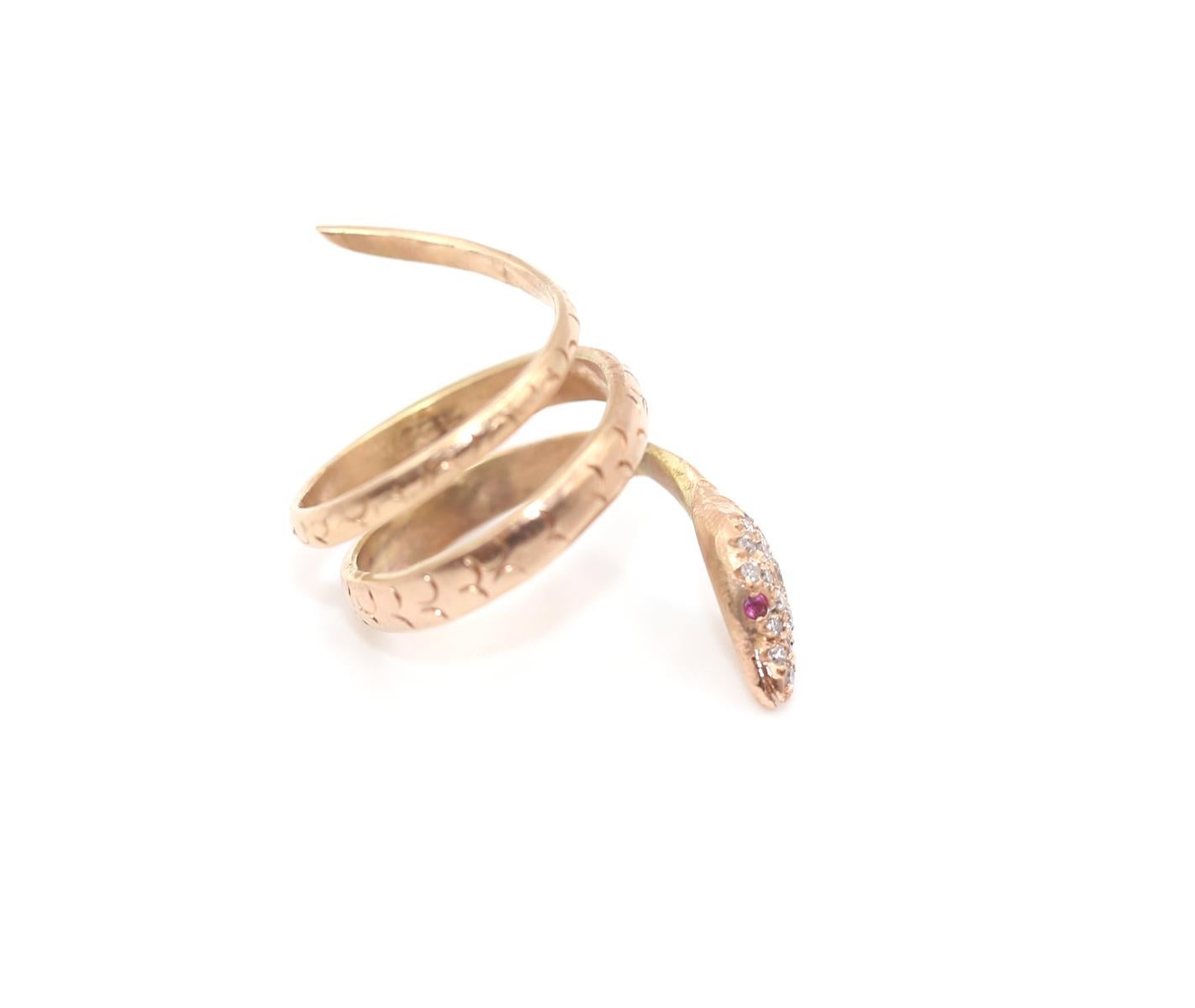 Snake Ring Diamonds Rubies Yellow Gold, 1950 In Good Condition For Sale In Herzelia, Tel Aviv
