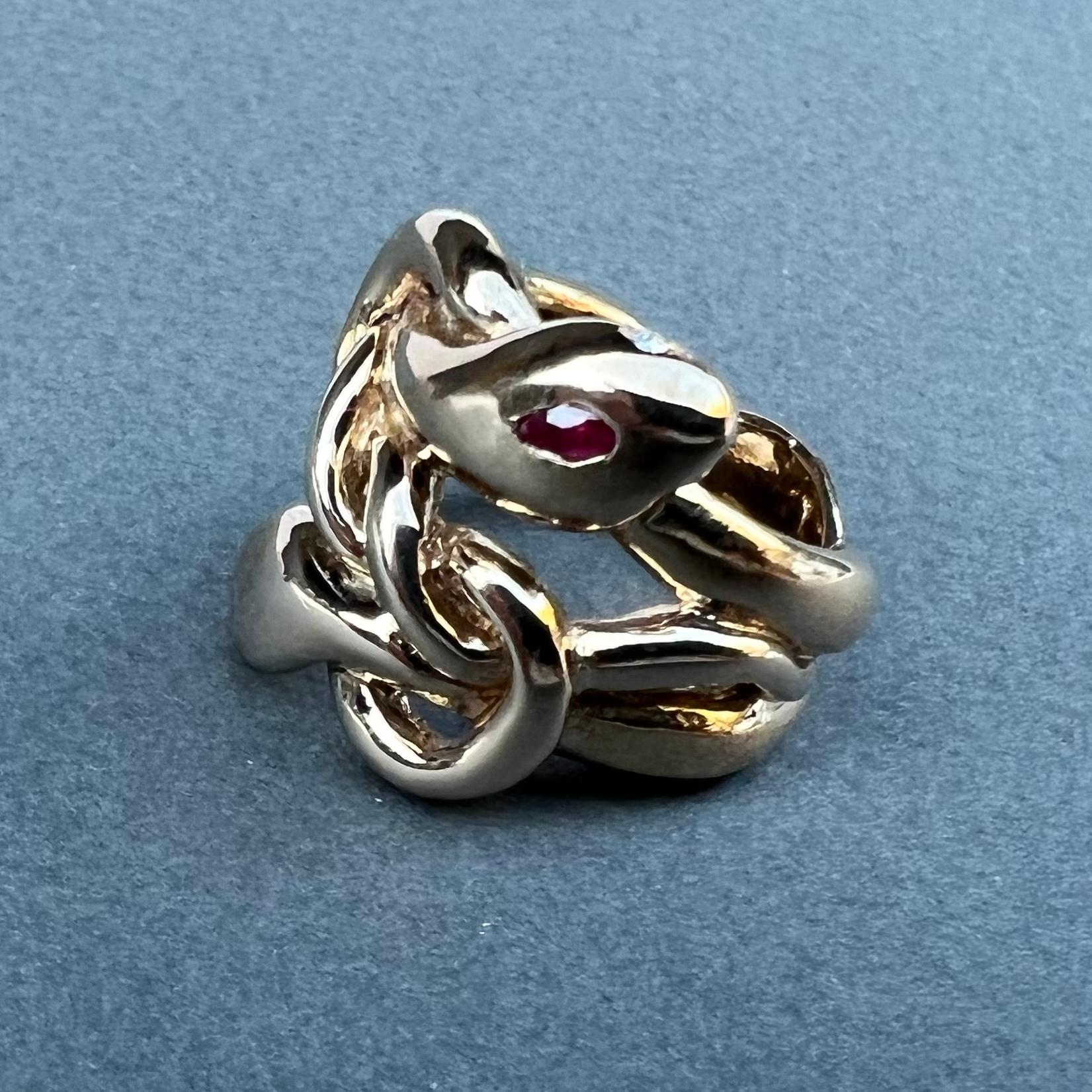 Anillo de serpiente Anillo de cóctel de rubí Corte marquesa en venta